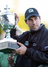 Stephen Fleming holds aloft the trophy following a comprehensive series win © Getty Images