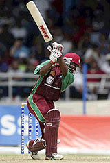 Brian Lara: 113 off a mere 82 balls  © Getty Images